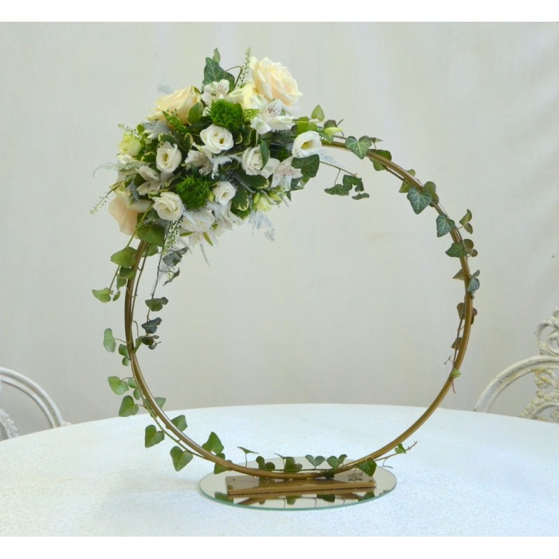 Aranjament pe suport auriu