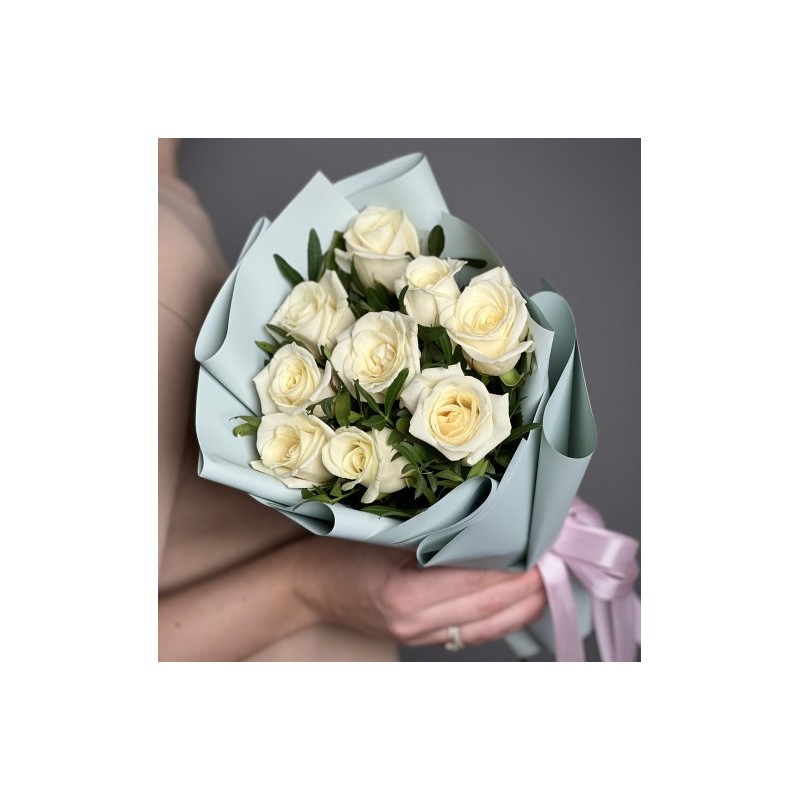 Buchet 9 trandafiri albi