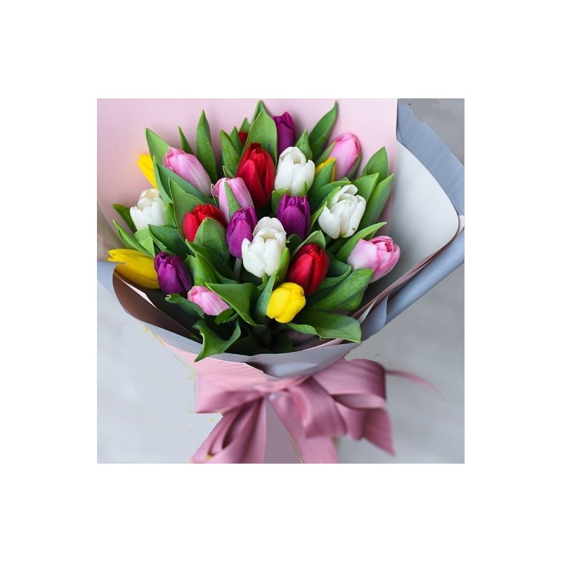 Buchet lalele delicate