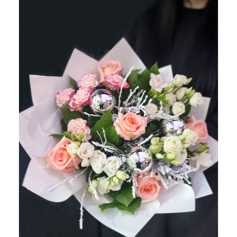 Buchet Delicat de Iarnă Roz