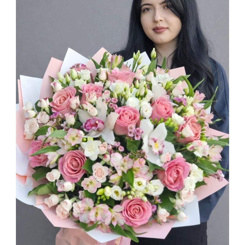 Buchet Selena cu orhidee