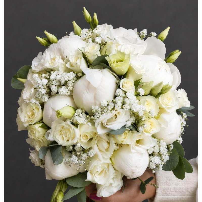Buchet Renata cu bujori albi