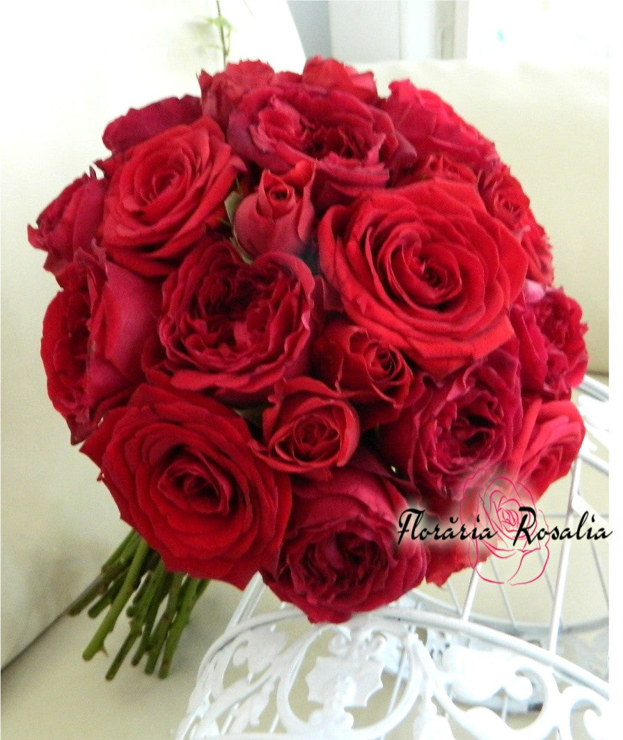 Buchet rosu intens