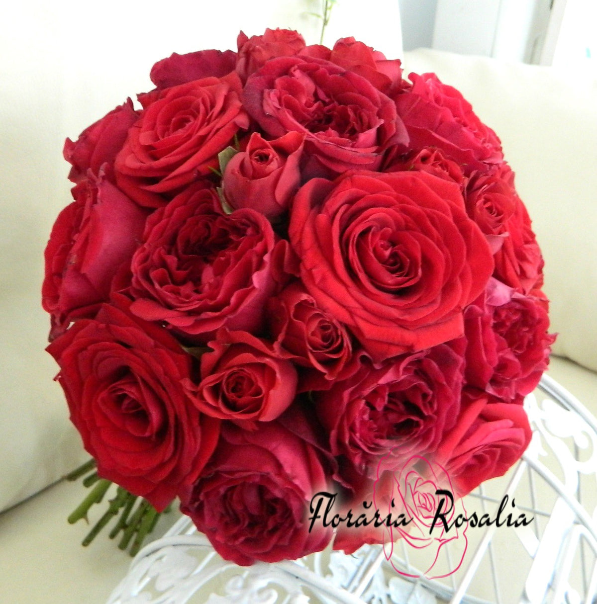 Buchet rosu intens