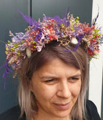 Coronita cu flori uscate