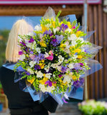 Buchet 101frezii multicolore